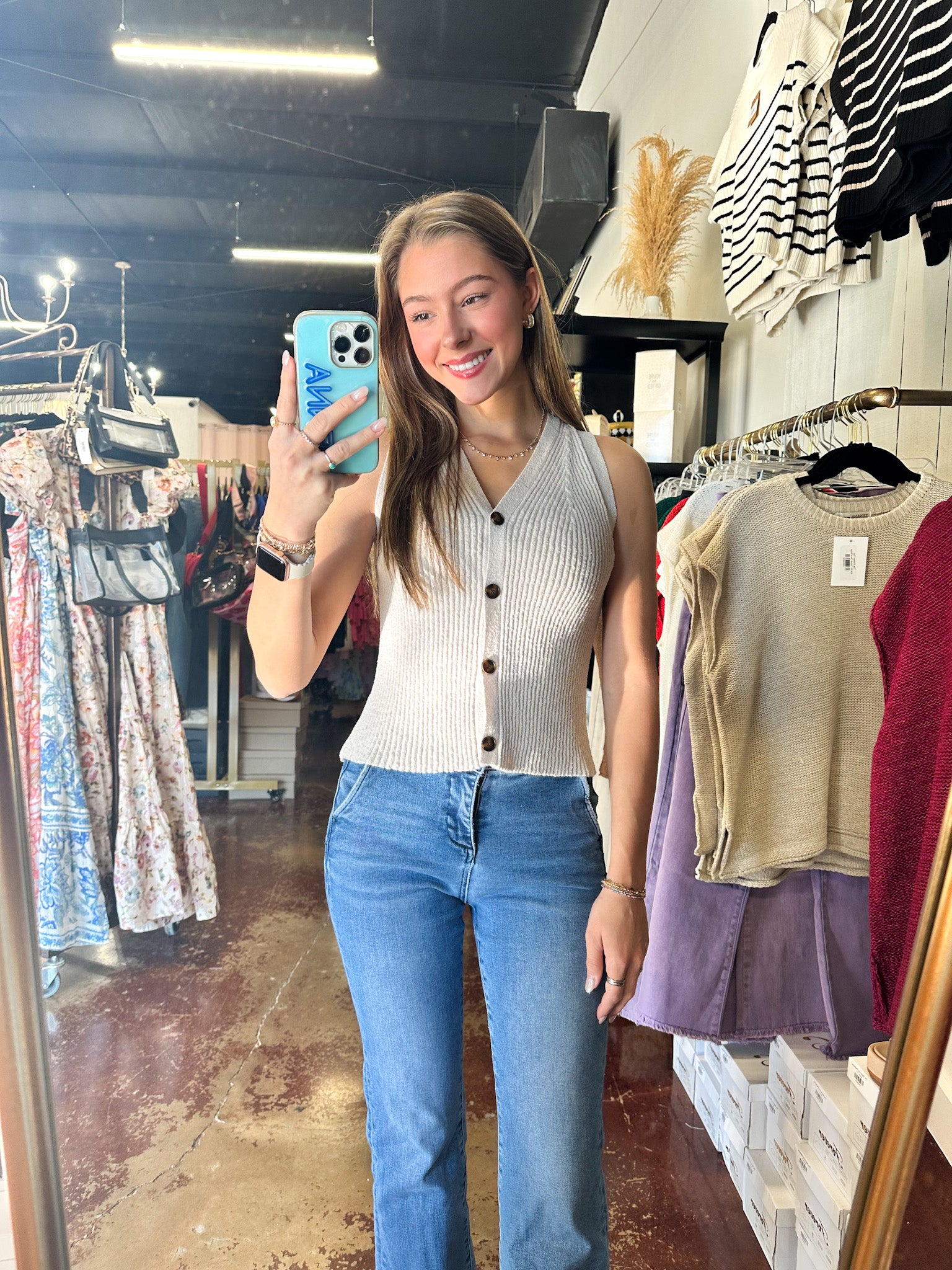 The Elle Noir Ribbed Vest